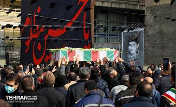 تشییع پیکر شهید حسین فغانی 13