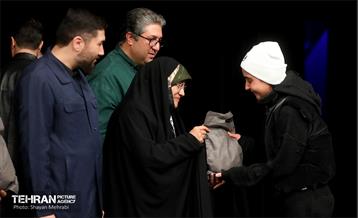 رونمایی از طرح هشتمین نویسندگان دهه هشتاددی و نودی 24