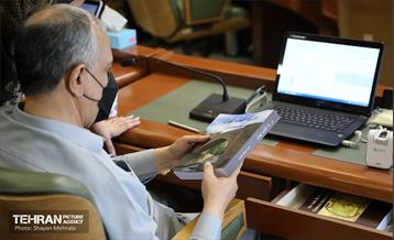 آخرین جلسه شورای پنجم شهر تهران با حضور پیروز حناچی 14