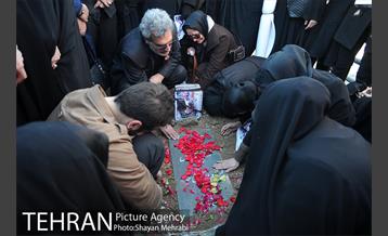 تشییع شهدای آتش نشان  در بهشت زهرا(س) -4 42