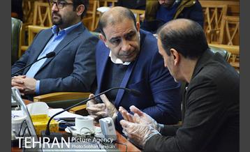 دویست و یکمین جلسه شورای شهر  7