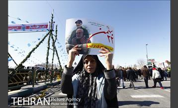 راهپیمایی یوم الله 22 بهمن 10