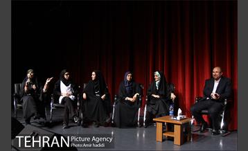 آیین اختتامیه هفته جوان 19