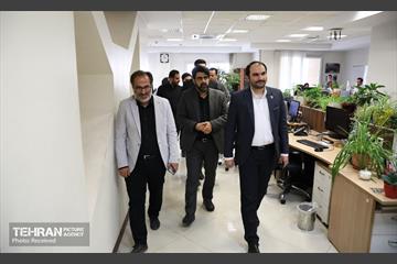 بازدید سخنگوی شهرداری تهران از موسسه همشهری 15