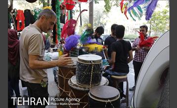 بازار سیاهه فروشی در آستانه ماه محرم پاساژ مهستان 30