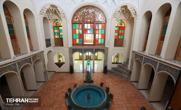 عمارت‌های تاریخی تهران؛ خانه تاریخی ناصر الدین میرزا 24