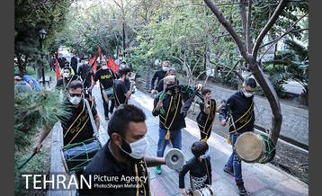 دسته عزاداری دمام زنی در بلوار کشاورز 1