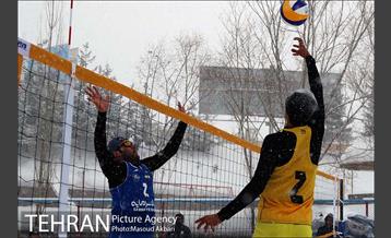 نخستین دوره مسابقات بین‌المللی «والیبال برفی» در پیست دیزین