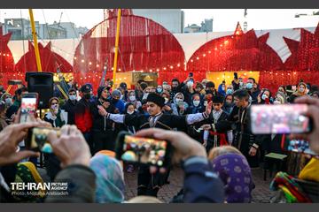جشنواره انار تهران در گذر گردشگری پارک آب و آتش 1