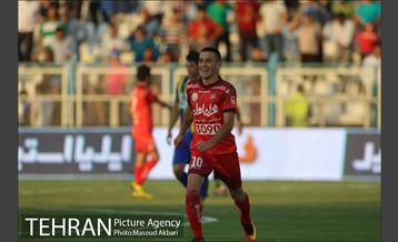 دیدار گسترش فولاد و پرسپولیس در لیگ برتر فوتبال 22