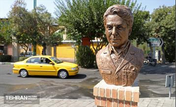 رونمایی از سردیس دکتر ضیاءالدین یزدیان 2