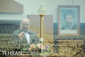 آیین رونمایی از کتاب "تهران از بالا" با حضور شهردار تهران 16
