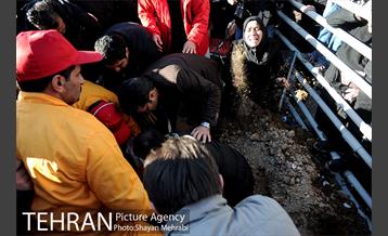 تشییع شهدای آتش نشان  در بهشت زهرا(س) -4 32