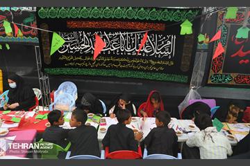 حضور کودکان در مراسم پیاده روی جاماندگان اربعین حسینی(ع) 7