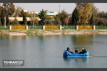 ویژه برنامه نوروزگاه در بوستان رازی 24