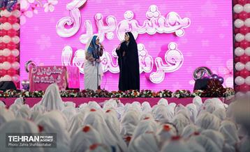 جشن تکلیف دختران نومکلف منطقه ۱۵ 6