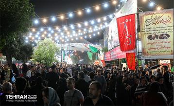 آئین سنتی مشعل گردانی تهران(محرم ۱۴۴۵) 30