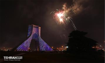 نورافشانی در میدان آزادی به مناسبت نیمه شعبان 30