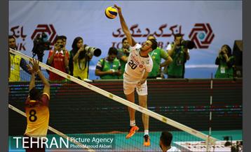 دیدار تیم های والیبال ایران و سریلانکا 17