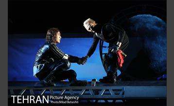 نمایش رومئو و ژولیت‎ 11