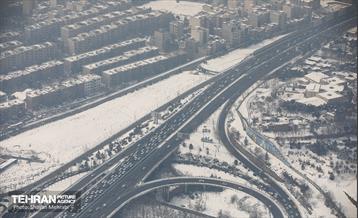 تهران برفی از نمای برج میلاد 33