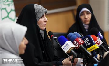 نشست خبری ویژه برنامه‌های گرامیداشت هفته زن و روز مادر 16