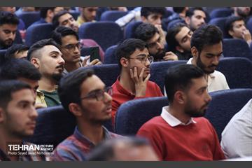 دیدار شهردار تهران با دانشجویان دانشگاه تربیت دبیر شهید رجایی 17