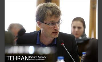 جلسه مقدماتی کارگاه احیا و باز آفرینی رود دره های تهران  23