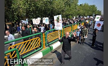 راهپیمایی ضدآمریکایی نمازگزاران جمعه تهران 6