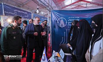 بازدید شهردار تهران از چهارمین رویداد سراسری تولید محتوای دیجیتال بسیج 3