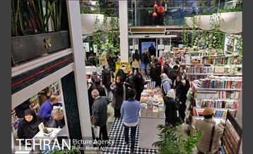 ششمین دوره کتابگردی احمد مسجدجامعی 29