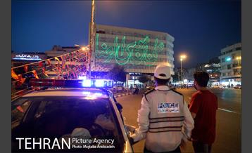 نورپردازی لیزری ویژه ولادت امام رضا(ع) در میدان انقلاب اسلامی 3