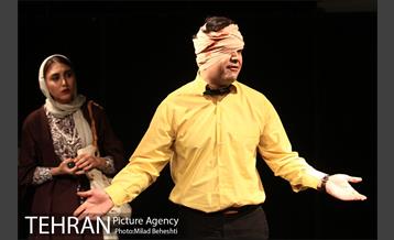 نمایش داستان عامه پسند‎ 14