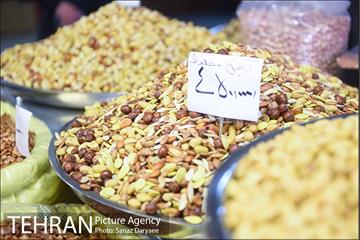بازارچه نوروزی بساط گستران پارکینگ پروانه 16