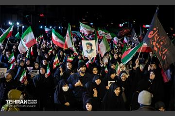 مراسم عزاداری شهادت رهبر انقلاب اسلامی در میدان شهدای هفتم تیر 19