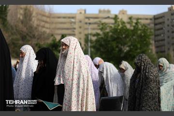 اقامه نماز عید فطر در شهرک اکباتان 33