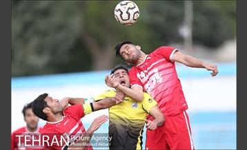 دیدار پارسه تهران و نفت مسجد سلیمان در لیگ آزادگان 15