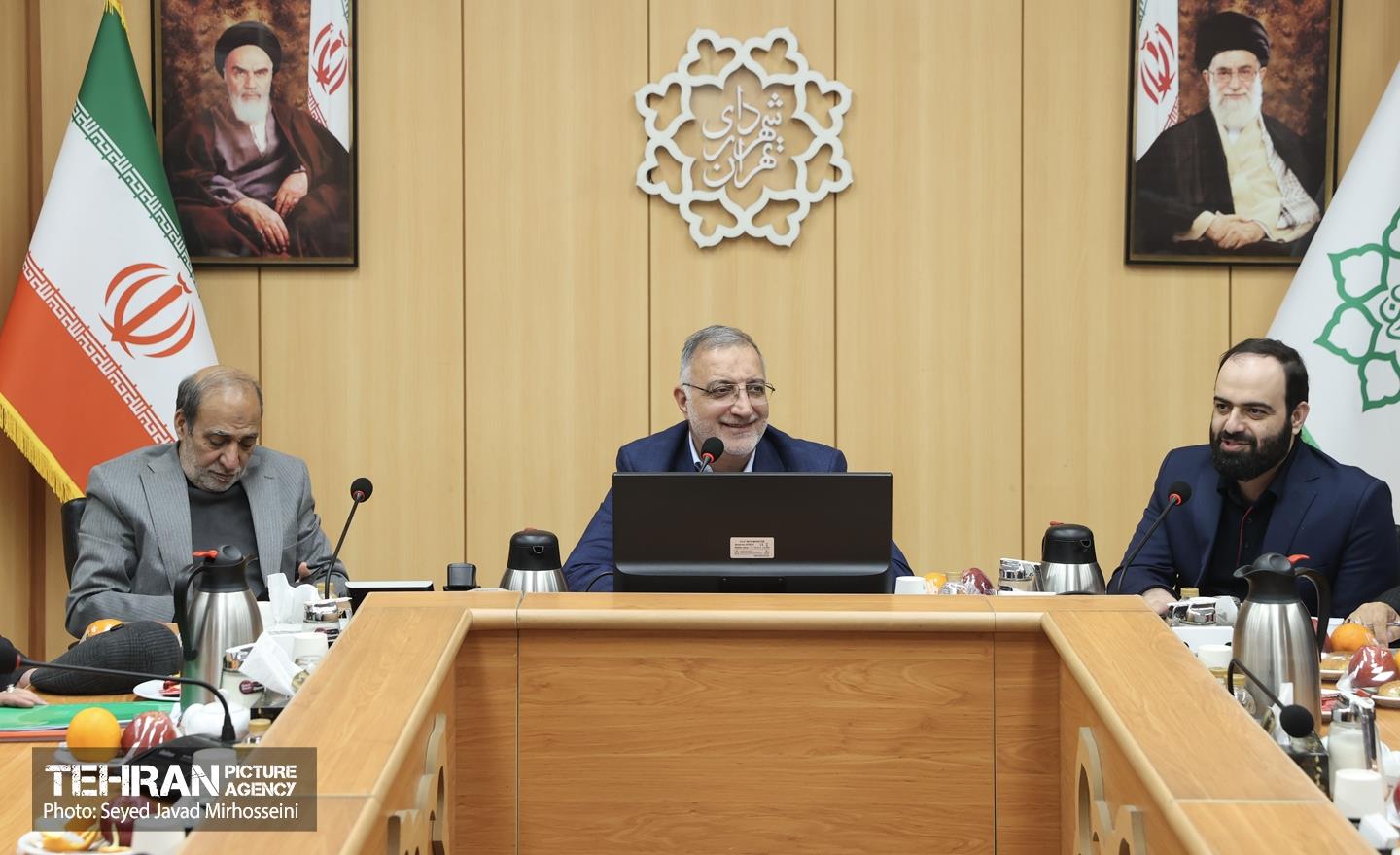 جلسه شورای معاونان و شهرداران مناطق 15