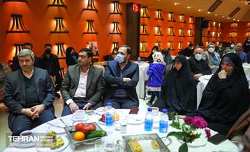 دیدار شهردار تهران با مادران شهدای منطقه 12