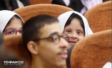 آیین بازگشایی مدارس استثنائی و بهره برداری از ناوگان سرویس این مدارس 45