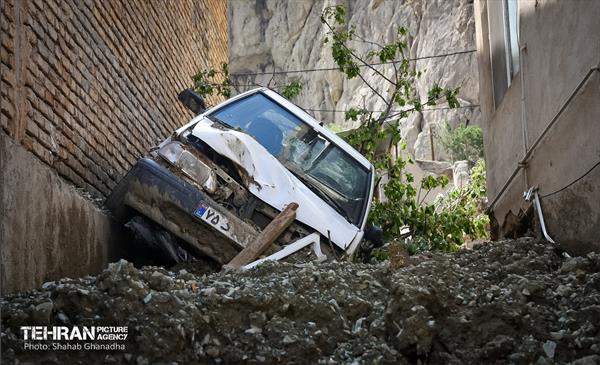 امداد رسانی شهرداری منطقه 14 به مناطق سیل زده فیروزکوه 20