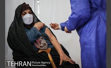 آغاز به کار اولین مرکز تجمیعی واکسیناسیون کرونا در غرب تهران 27