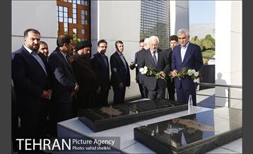 آیین اهتزاز پرچم هزار متری عزای حضرت اباعبدالله(ع) 2