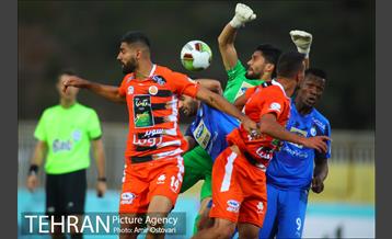 دیدار تیم‌های سایپا و استقلال تهران در لیگ برتر فوتبال ایران 31