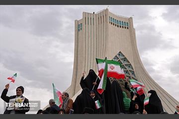 چهل‌و‌‌هفتمین جشن پیروزی انقلاب اسلامی - 2 33