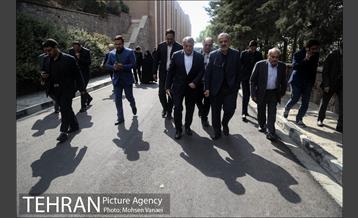 بازدید احمد مسجدجامعی از دست اندرکاران تهیه دائره المعارف تهران 9