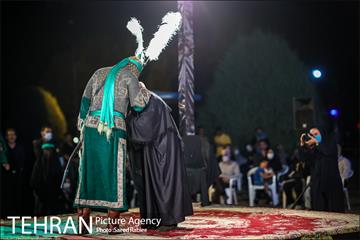 تعزیه خوانی اباعبدالله الحسین(ع) در بوستان لاله 7
