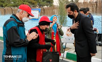 آئین افتتاح و بهره برداری از پروژه‌های شهری در منطقه 5