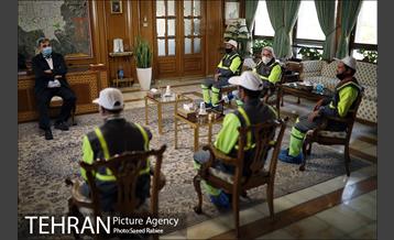 تقدیر شهردار تهران از پاکبانان نمونه شهر 7