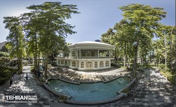 زیربنای عمارت موزه زمان در حدود 700 متر مربع است که مهندس مشاور ساختمان آن در زمان بازسازی مهندس ابتکار و معماران این بنا استاد کاشی و استاد حاج رمضان عباسیان بوده اند.
